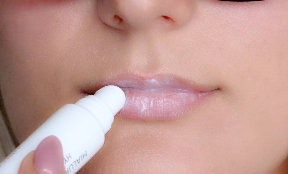 DermoFuture Hyaluronic Lip Filler Review/Demo - Beauty Conspirator