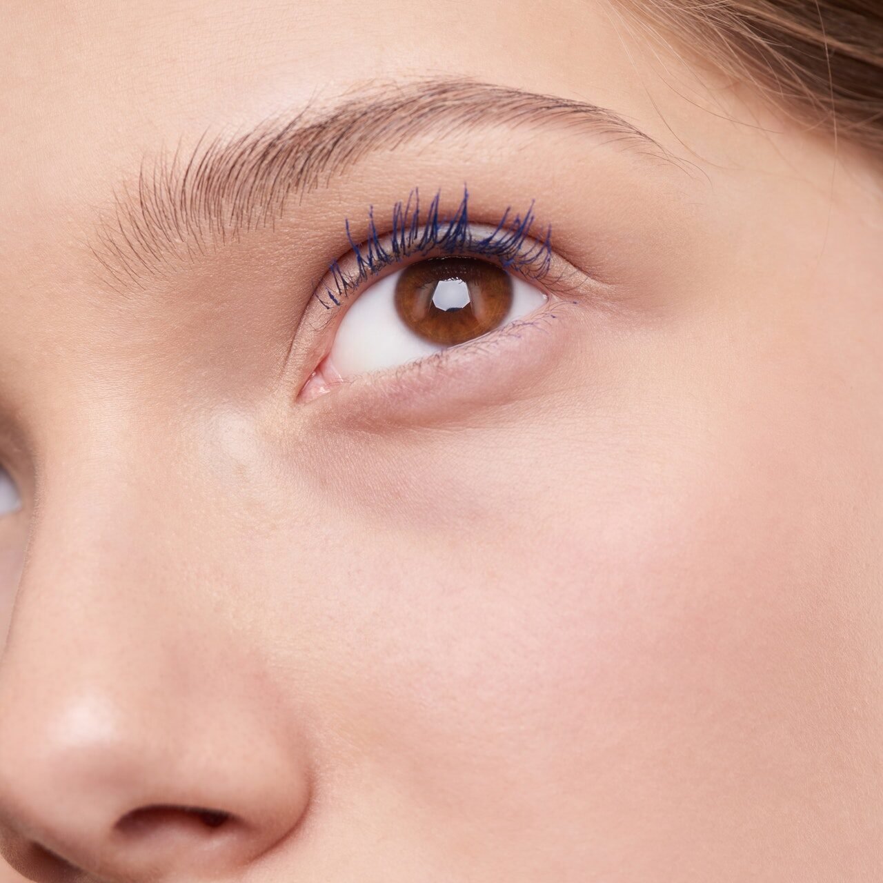 HOW TO FIX DROOPY EYELIDS? HERE ARE TREATMENT OPTIONS